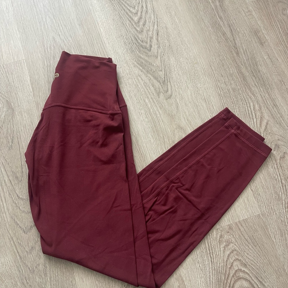 Aritzia Golden Burgundy High-Waisted Leggings